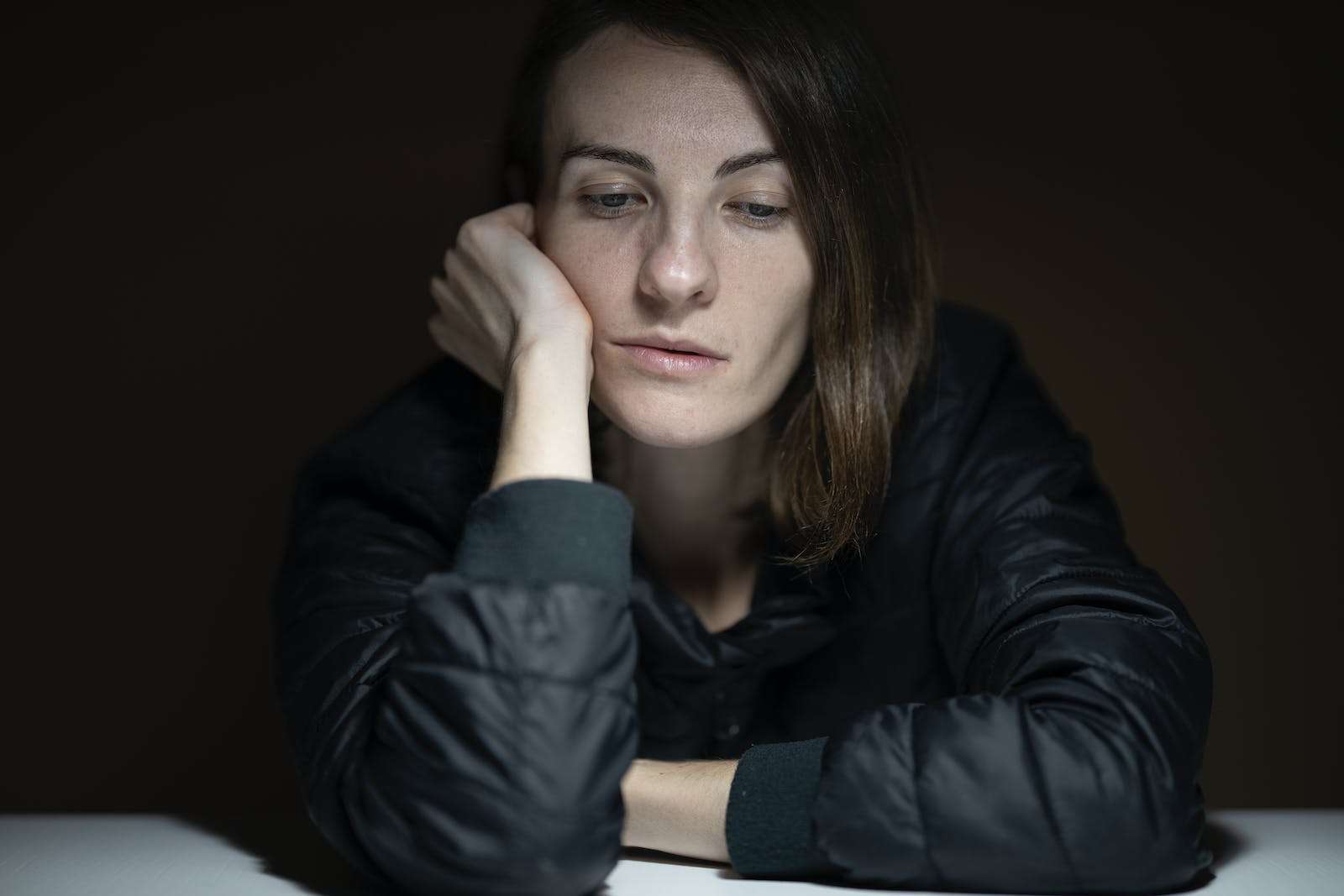 What Are the Symptoms of a Lack of Motivation in the Workplace?